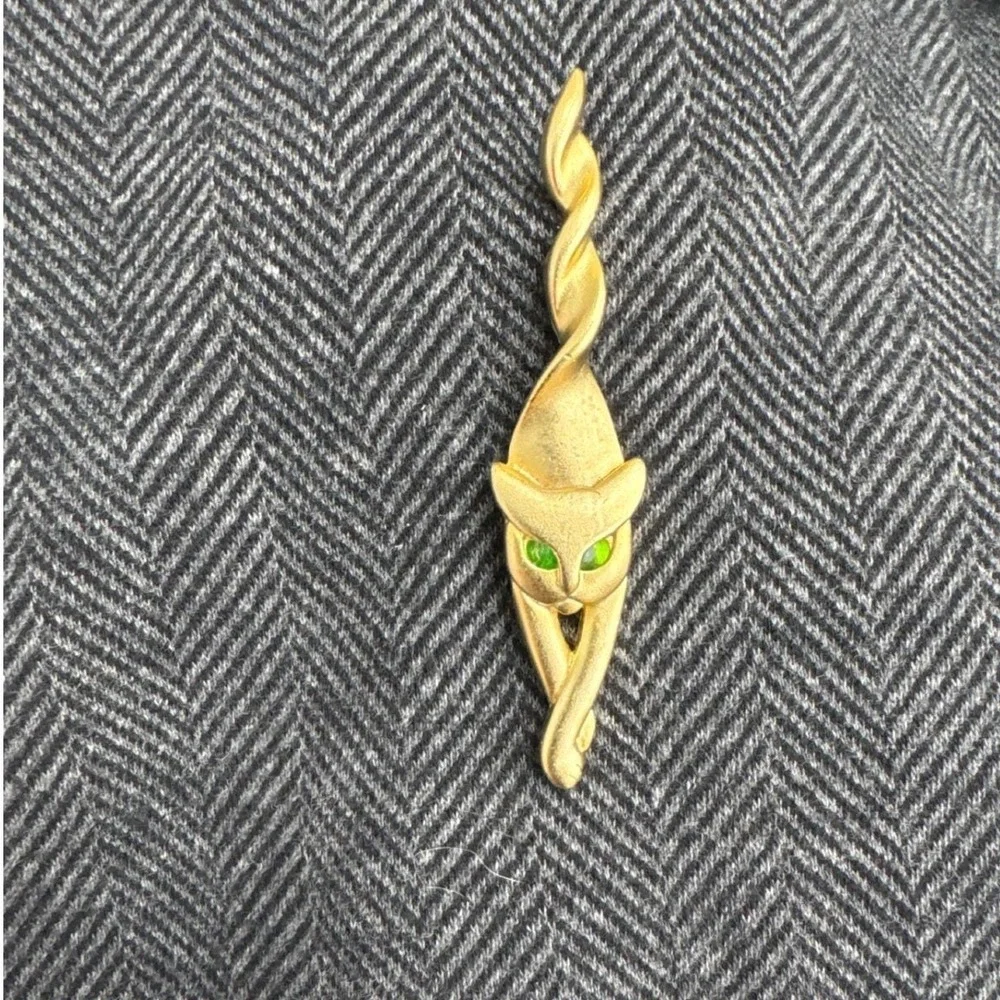 CAJC Brooch Women‎ Gold Excellent Vintage Stylized Cat Green Eyes Pin Whimsigoth